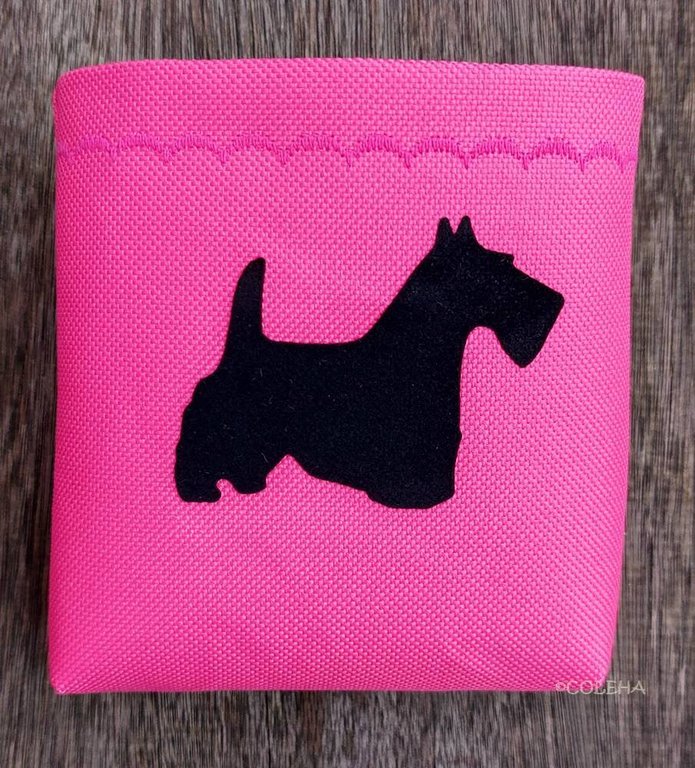 Taschentasche mit Scottish Terrier Gr. S - Pink/ Schwarz